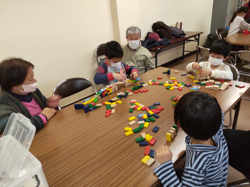 「 子どもは 遊びの天才！！」関連画像