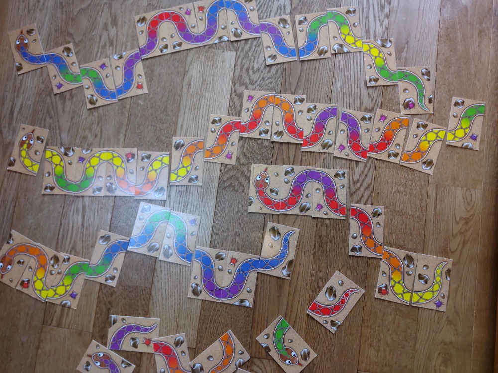 「好奇心・探求心は　遊びからも」関連画像