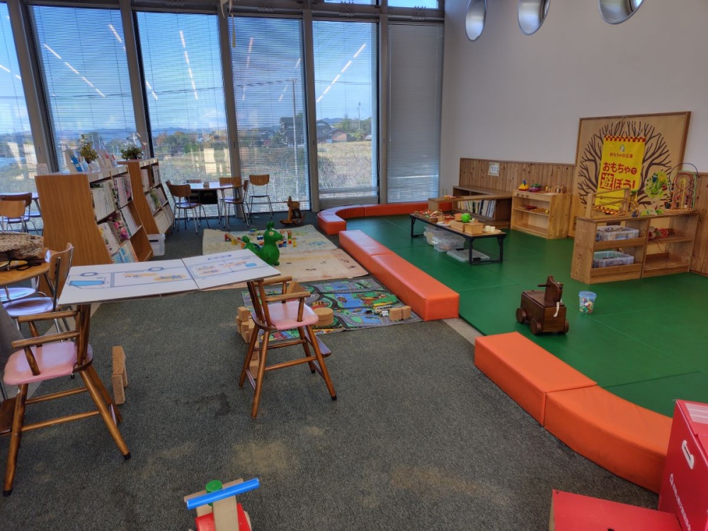 「4月の「遊びの広場」開催案内」関連画像