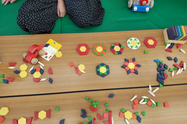 「遊びの広場」 開催の案内 2月